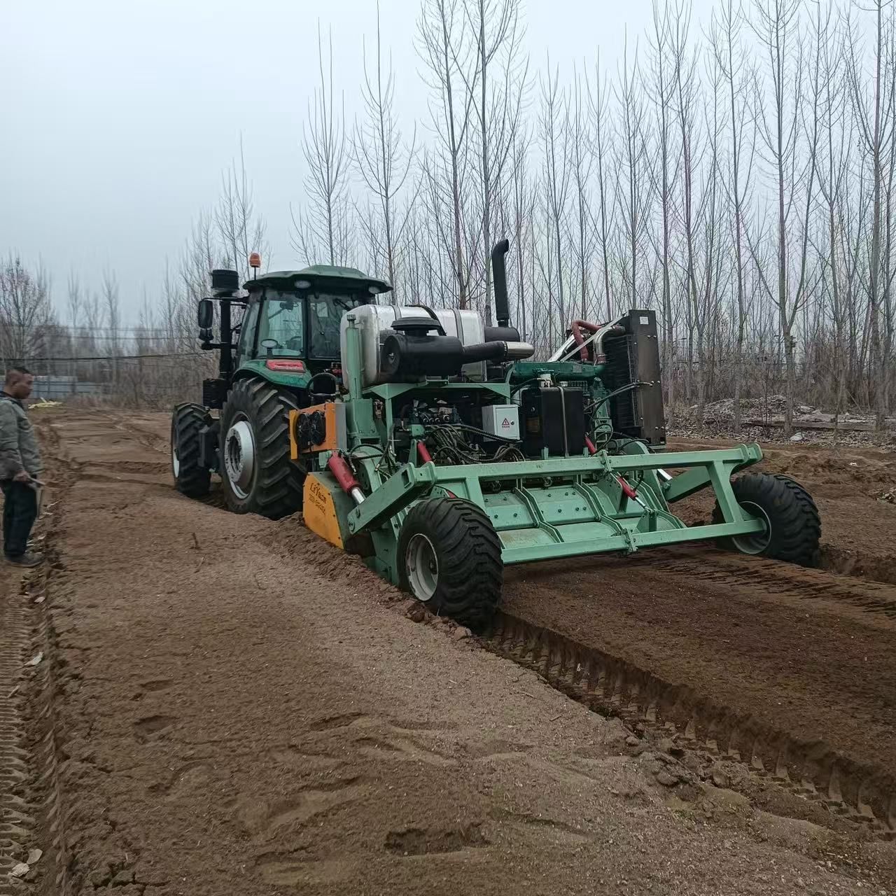 Farm stone crusher
